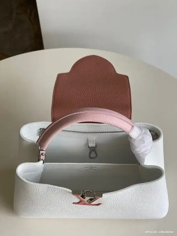 Official oldcobbler BB CAPUCINES LOUIS VUITTON 0626